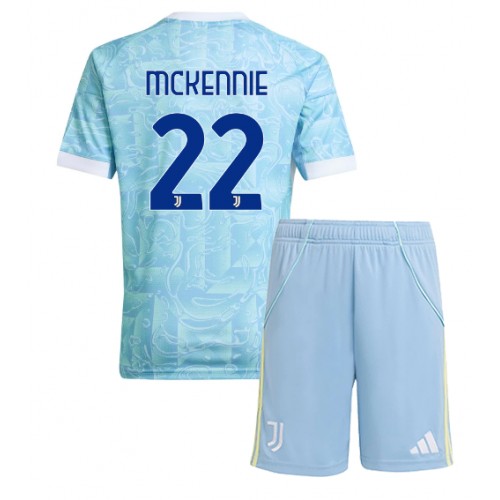 Stroje piłkarskie Juventus Weston McKennie #22 Koszulka Wyjazdowej dla dzieci 2025-26 Krótki Rękaw (+ szorty)